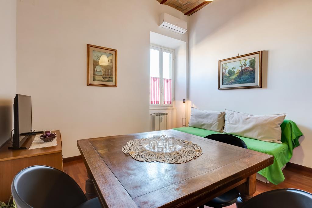 La Brocca House - Testaccio ローマ エクステリア 写真